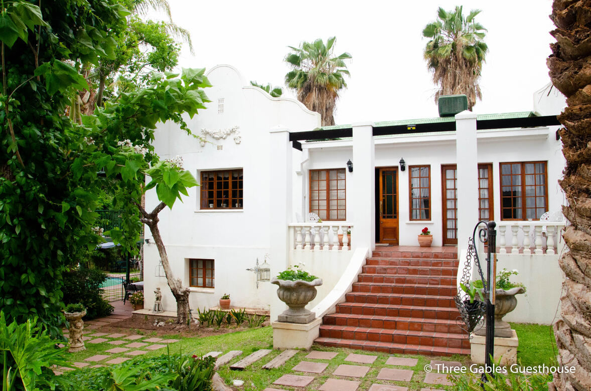 Green Gables Guesthouse Main House