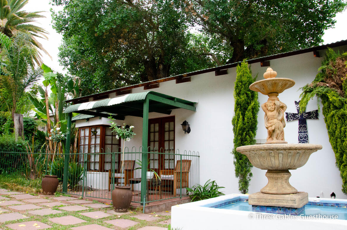 Green Gables Guesthouse Cottage