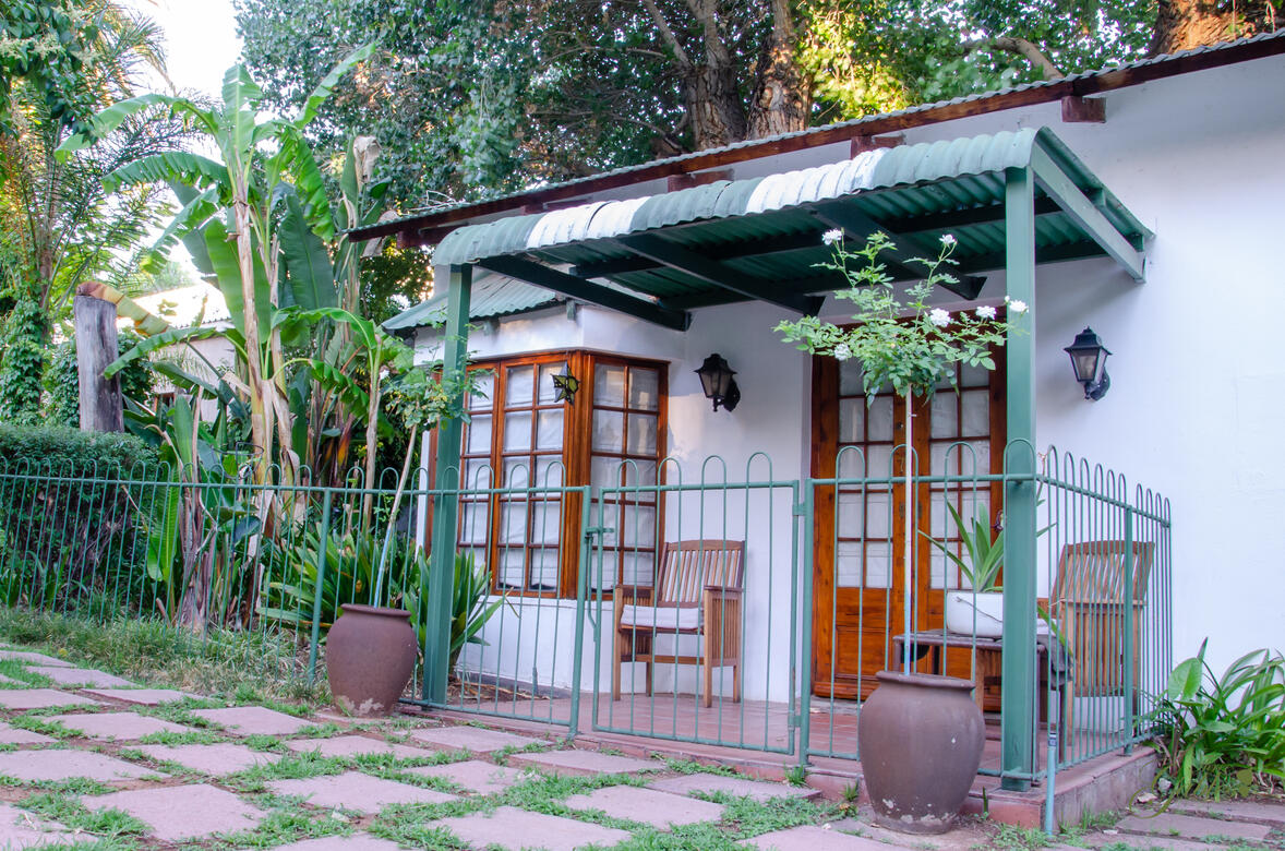 Green Gables Guesthouse Cottage